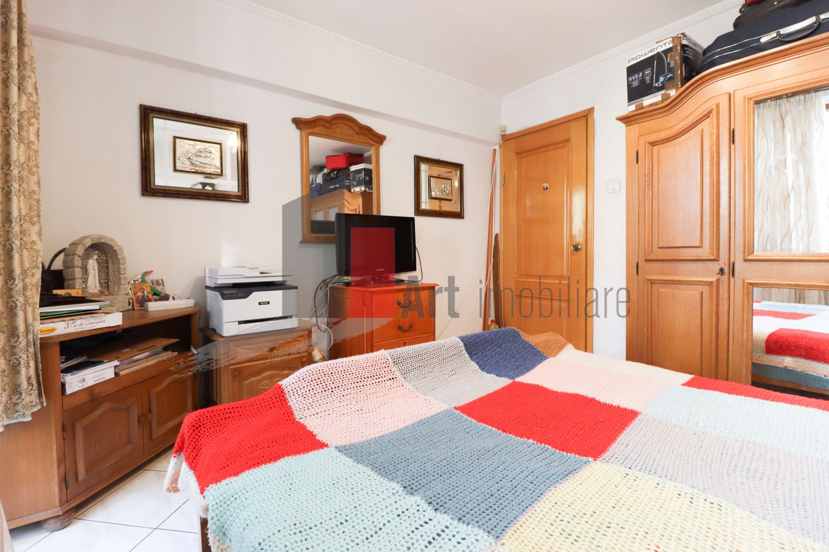 Apartamentul "SUPERMETO", BLOC STRADAL, REABILITAT - Poză 8