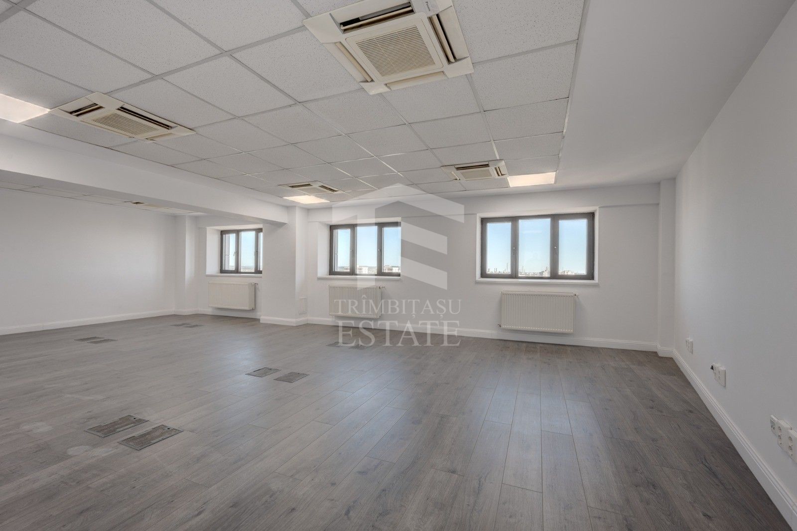 PLOIESTI -ultracentral | Spatii comerciale de inchiriat de la 21mp - Poză 13