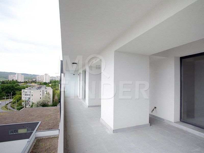 OCAZIE! Apartament tip Penthouse Bloc NOU zona IULIUS MALL - Poză 7