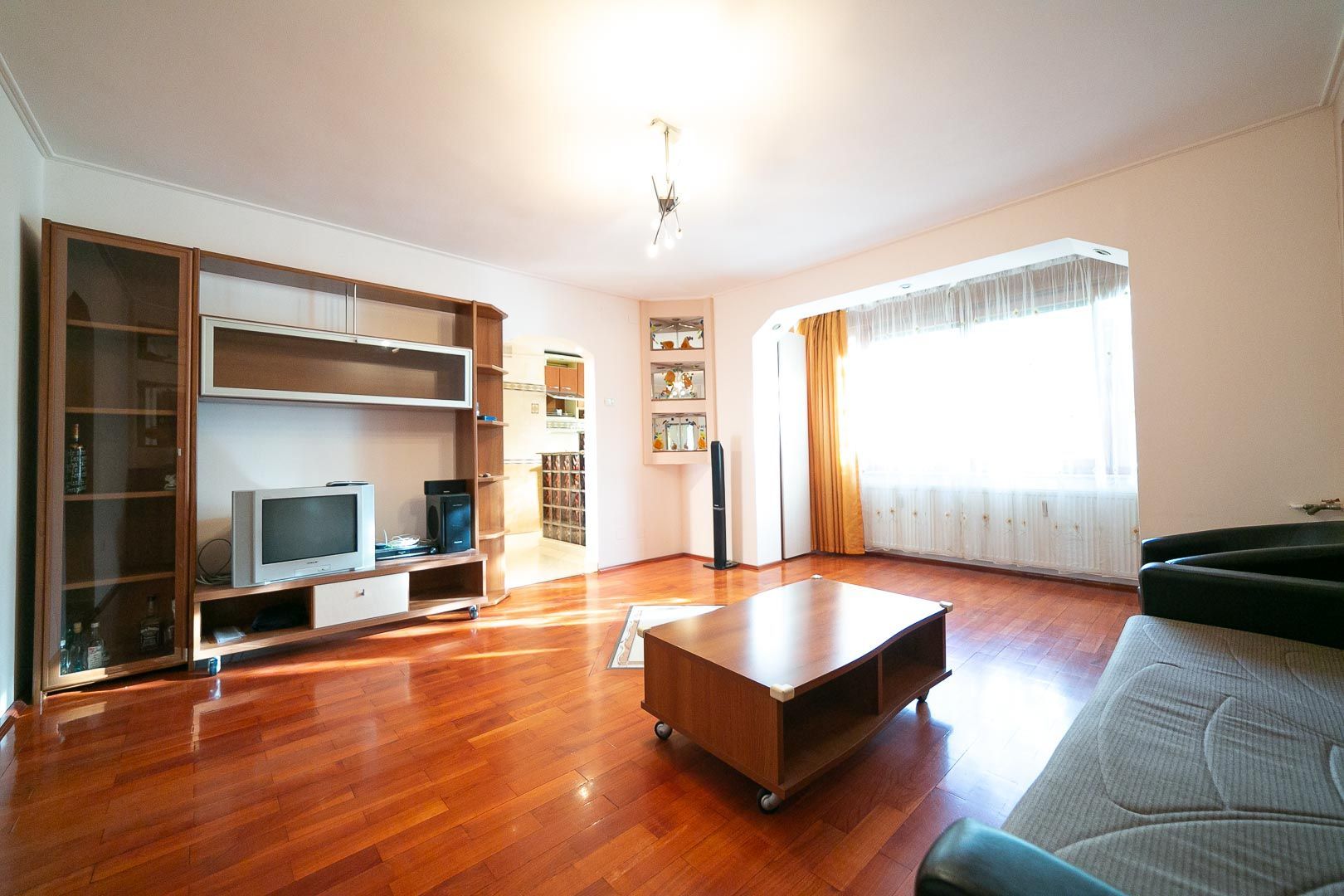 Apartament 3 camere de inchiriat Malul Muresului ( Praporgescu ) - Poză 1