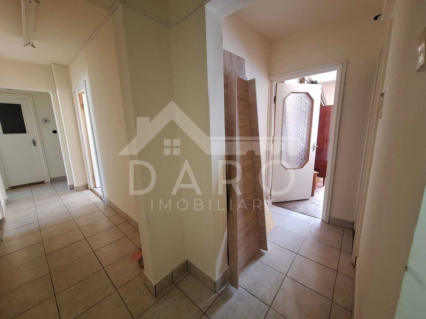 Apartament cu 4 camere, confort I – Tudor - Poză 6