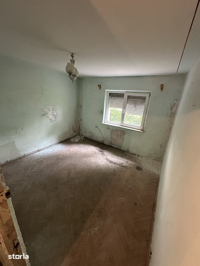 Apartament de renovat cu 2 camere, 50 mpu, parter, Cetate, Alba Iulia - Poză 4