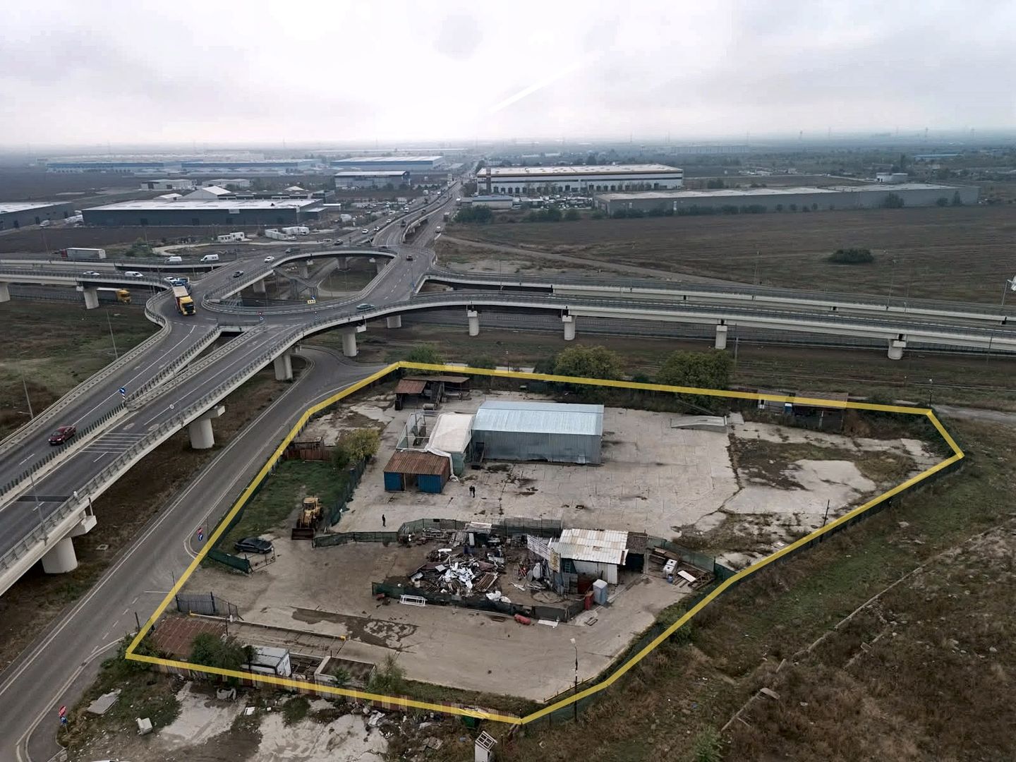 Teren intravilan de vanzare 7025 mp, potential industrial si comercial - Poză 2