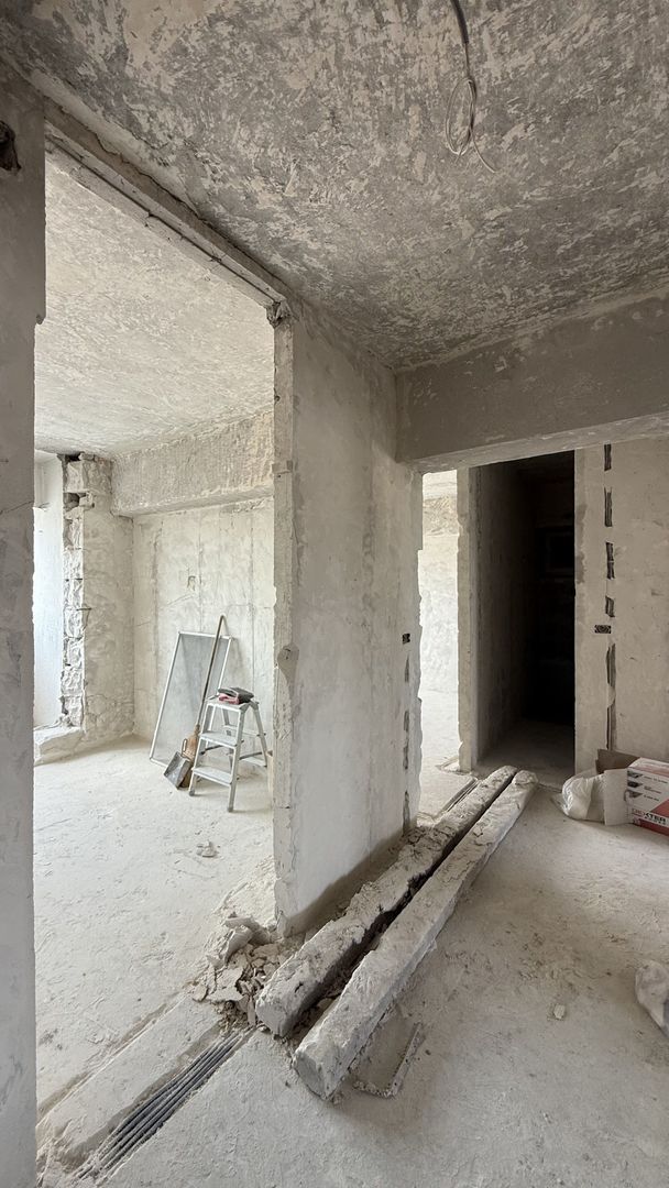 APARTAMENT SPATIOS CU VEDERE PE 2 PARTI - Poză 10