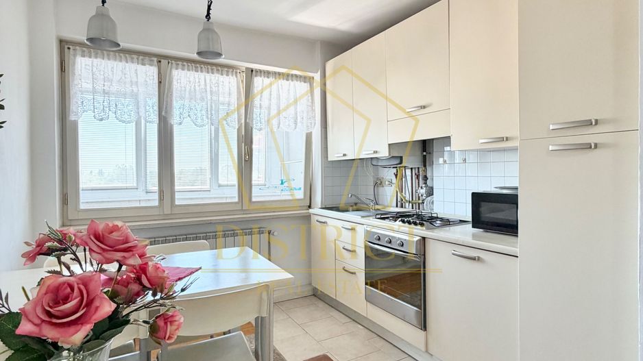 Apartament superb cu 2 camere langa Catedrala, bucatarie separata | Ultracentral - Poză 7