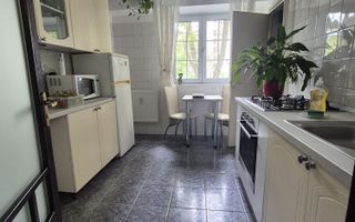 Inchiriere Apartament 3 camere disponibil imediat Bld Decebal - Poză 8