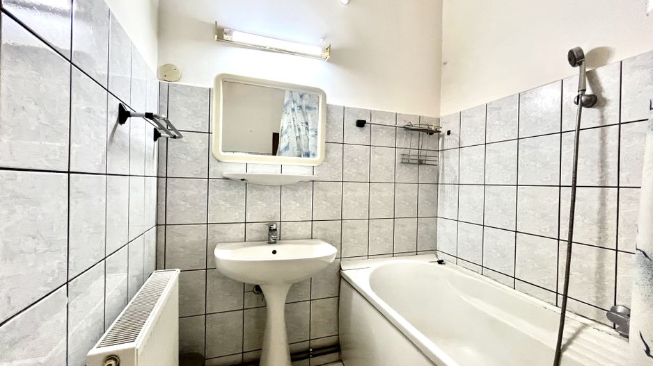 Apartament 2 camere, 80 mp, vedere la Bega, zona Central– Băile Neptun - Poză 16