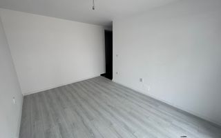 Decomandat.  Spatiu depozitare . Loc de parcare inclus - Poză 5