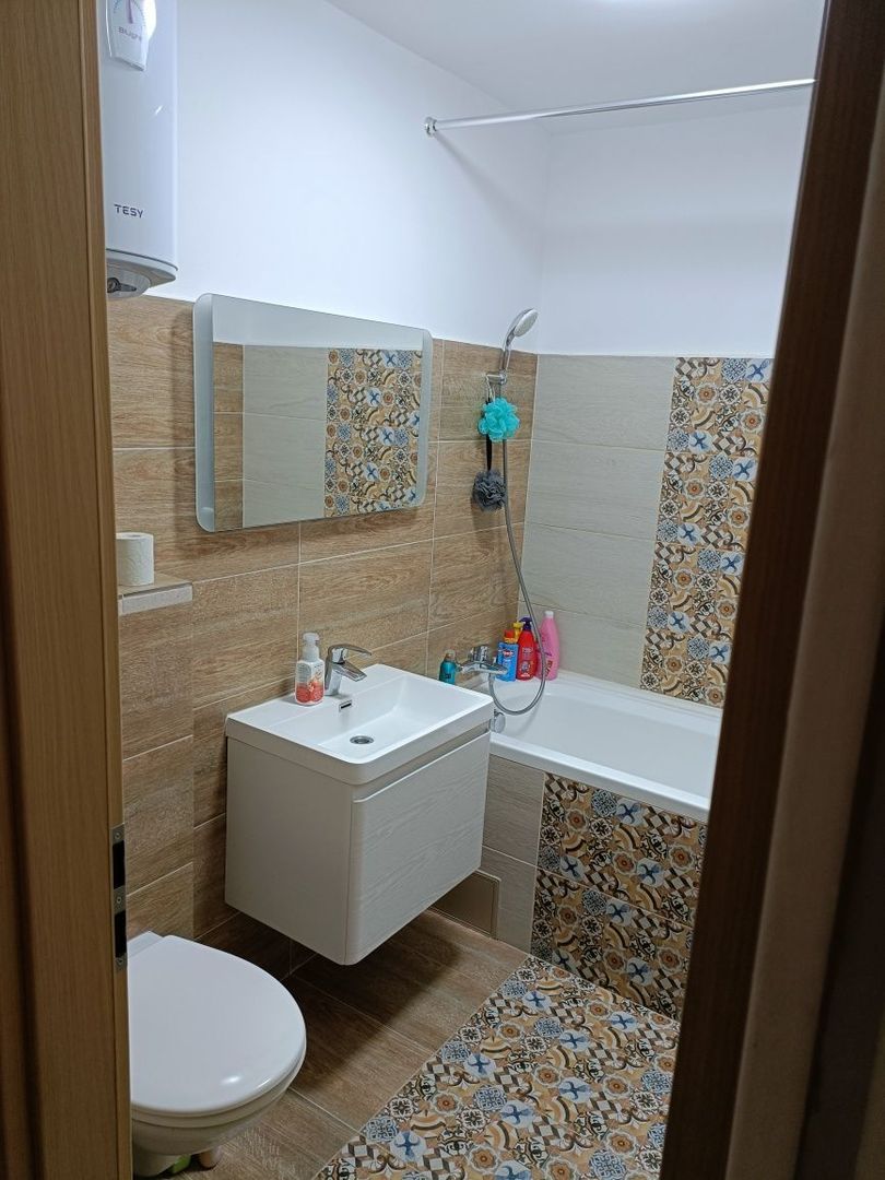 Apartament 3 camere de vanzare , et.2, 70 mp, renovat, zona Panduri - Poză 3