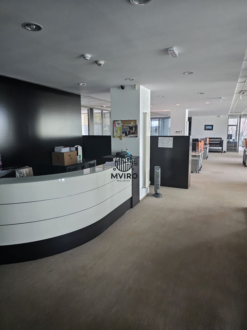 Clădire de Birouri și Spații Comerciale – Zona Ultracentrală - Poză 8