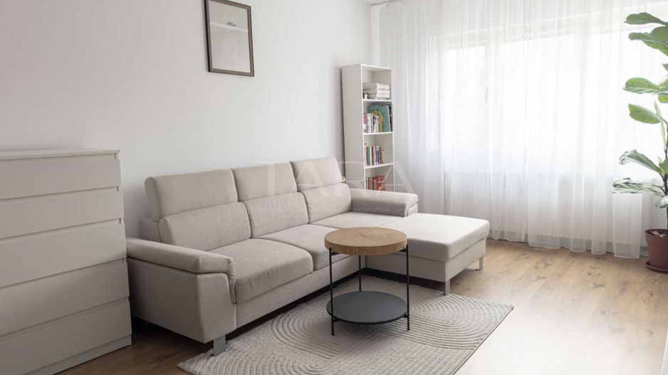 Apartament 2 camere, renovat , mobilat și utilat Între Lacuri - Poză 1