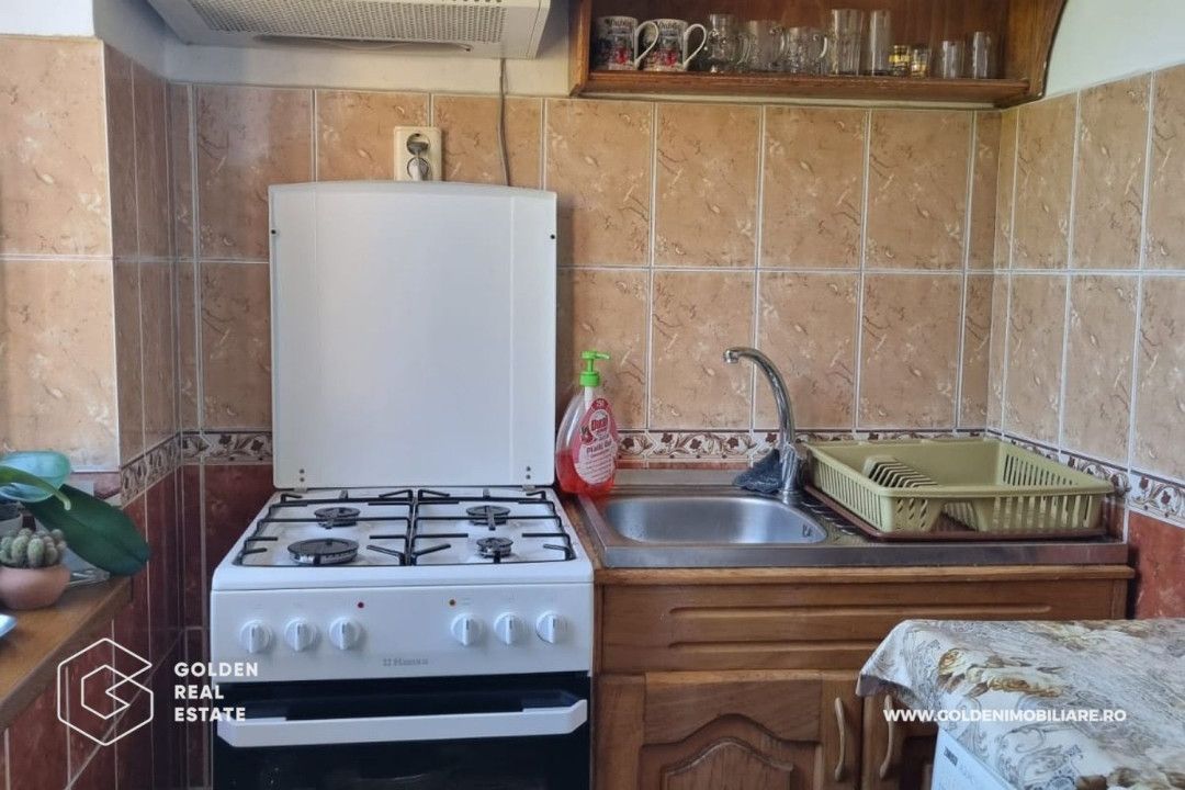 Apartament 3 camere din cărămidă, zona Intim, localitatea Lipova - Poză 4
