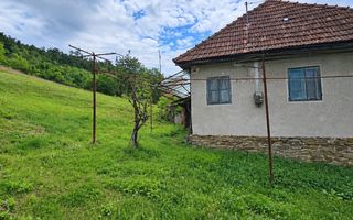 Casă 2 camere de vânzare | Paclisa | 5.600 mp | utilități - Poză 3