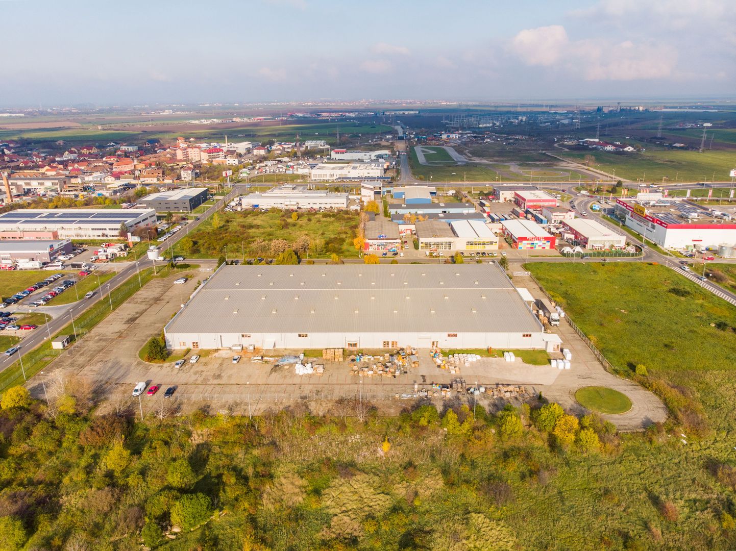 Hală industrială modernă în zona de est, Arad - Poză 7