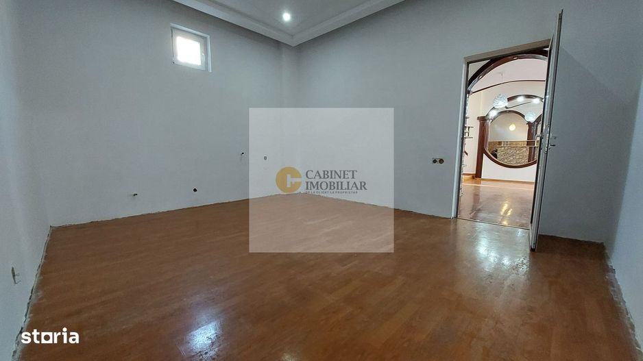 Piata Unirii - Hala Traian I P+M I 4 camere 2 bai I Terasa deschisa - Poză 8