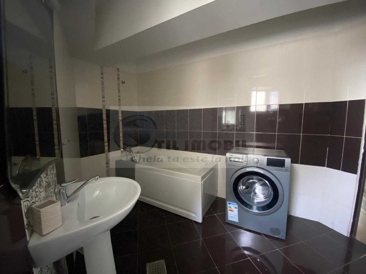 Ap 2 cam, open-space zona Universitatea Gh.Asachi-Palas 148.000€ - Poză 6