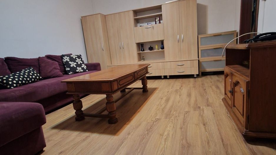 Vanzare Apartament 2 Camere intre Nerva Traian si Mall Vitan, Centrala Proprie - Poză 1