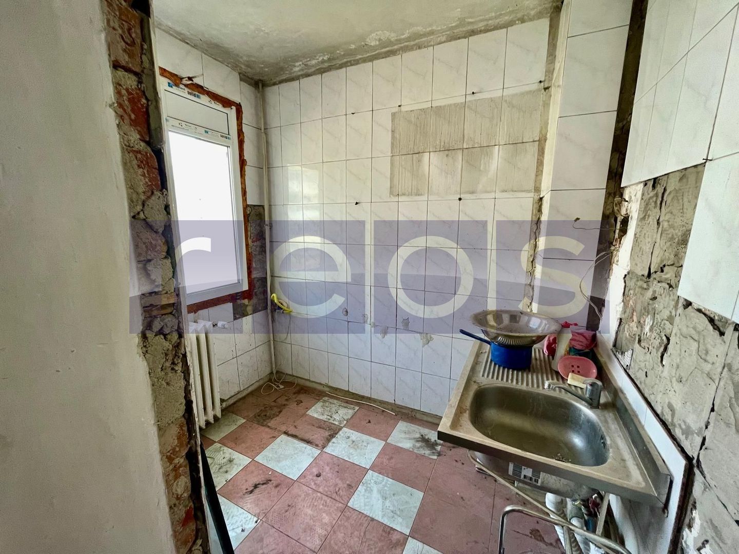 Garsoniera vizavi de metrou Titan si parc IOR - Poză 4