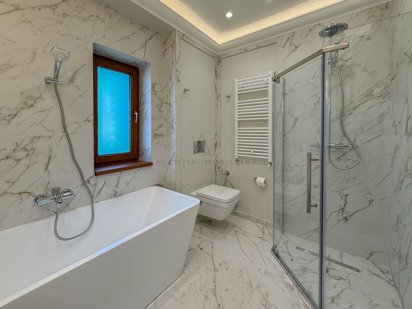 3 camere zona Capitale - Poză 13