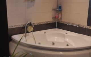 Casa individuala cu 6 camere in Timisoara - Poză 14