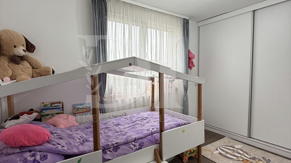 Apartament de inchiriat / etaj intermediar / Zona Porii - Poză 12