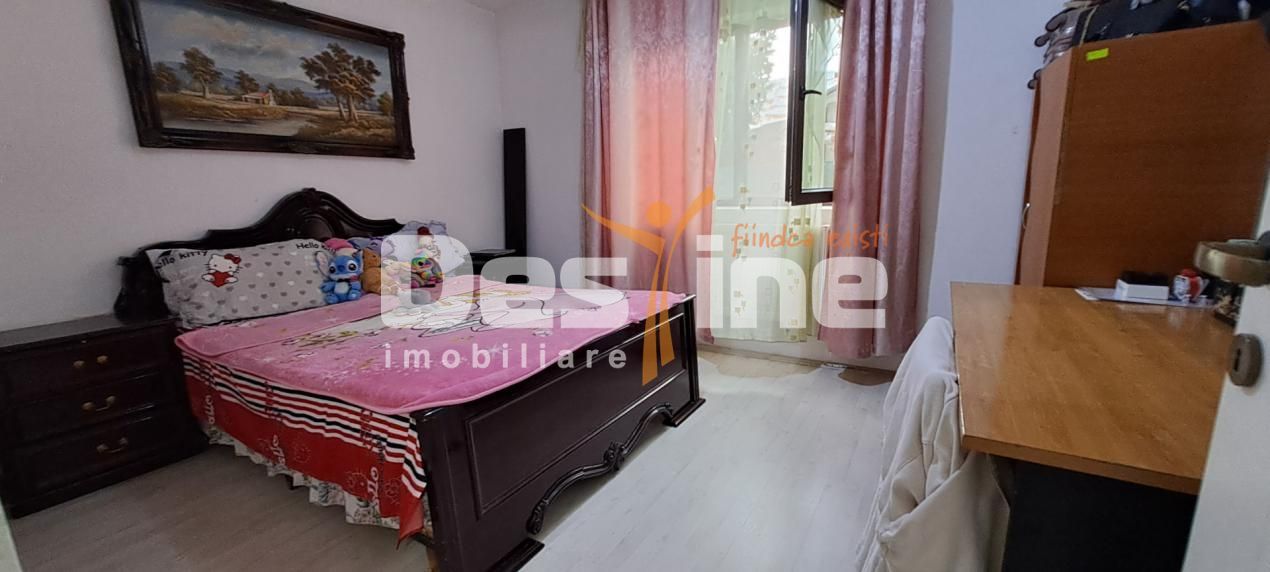 LUNCA CETATUII, CASA individuala , 8 CAMERE - Poză 4