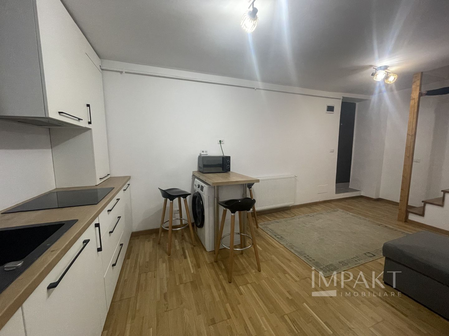 Apartament cu 3 camere de inchiriat, in zona Piata Mihai Vitezul! - Poză 3