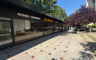 Spatiu comercial NOU vis-a-vis de TRIBUNAL
