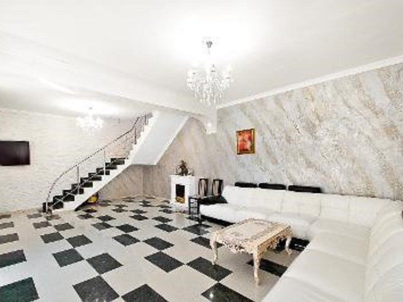 Casa P+1E si teren 370 mp, singur in curte - Piata Centrala - Poză 14