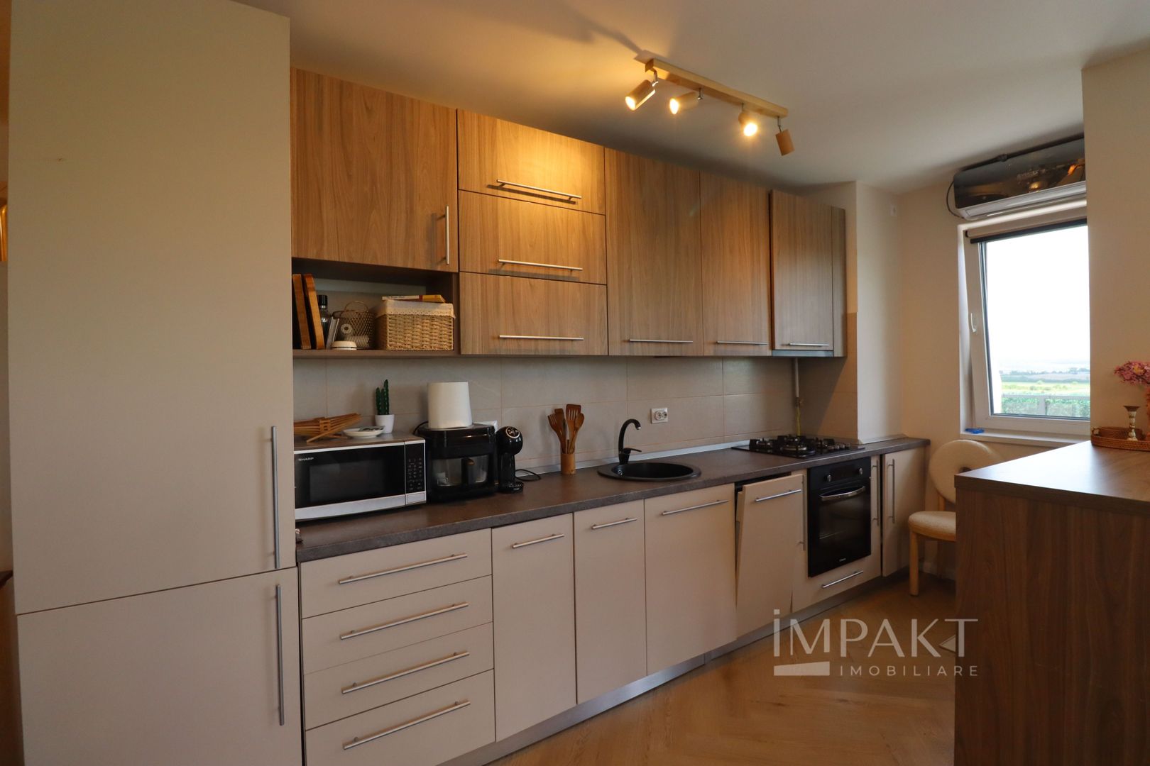 Apartement 2 camere si terasa de  24 mp, zona Soporului! - Poză 3