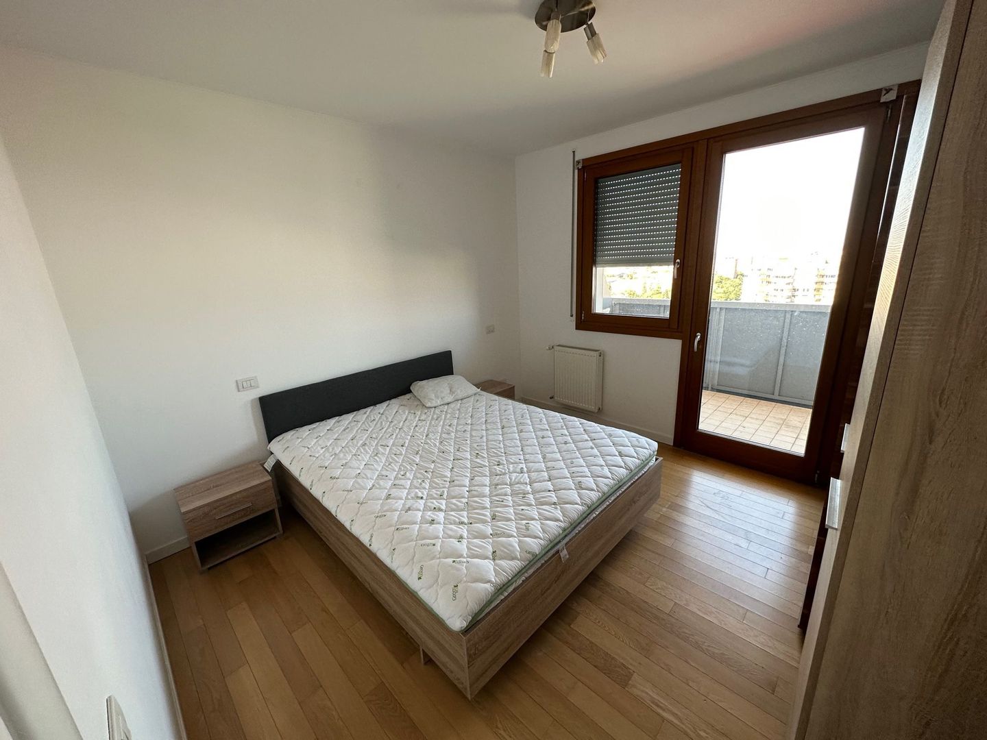 Apartament 2 camere la Fructus - parcare subterana - Poză 2