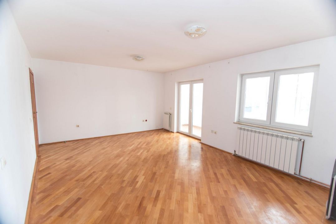 APARTAMENT 3 CAMERE - OCAZIE UNICA - Poză 4