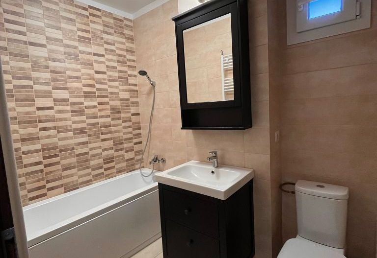 Apartament cu 3 camere decomandat în Domenii - Poză 11