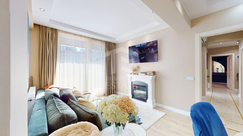 Apartament Top Class 5 ultramodern cu parcare subterana - Poză 1