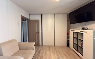 Apartament cu 3 camere decomandate, etaj intermediar, Intre Lacuri! - Poză 2