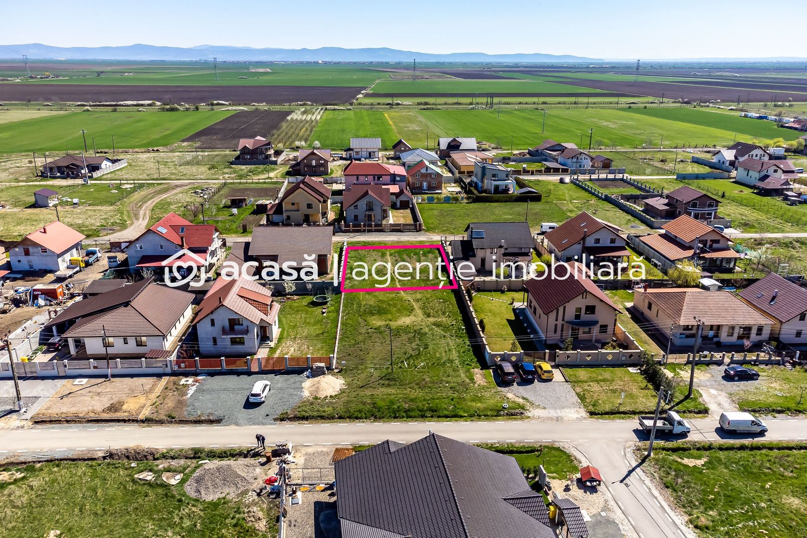 Teren cu utilități în Livada, suprafață 600 mp - Poză 3