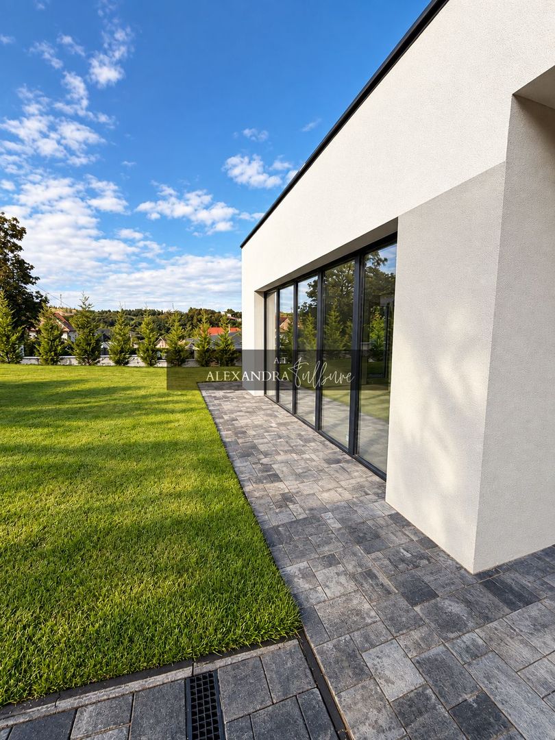 Casa individuala 6 camere, 5 bai, terasa la etaj, curte, P+ET+POD - Poză 6