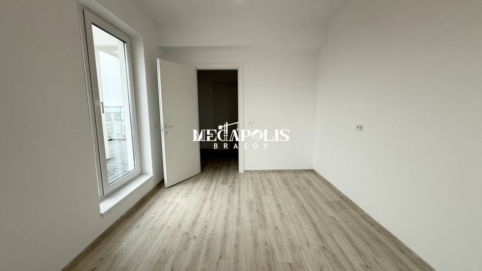 Vinzare Penthouse FINALIZAT SI INTABULAT BRASOV ZONA TRACTORUL - Poză 8