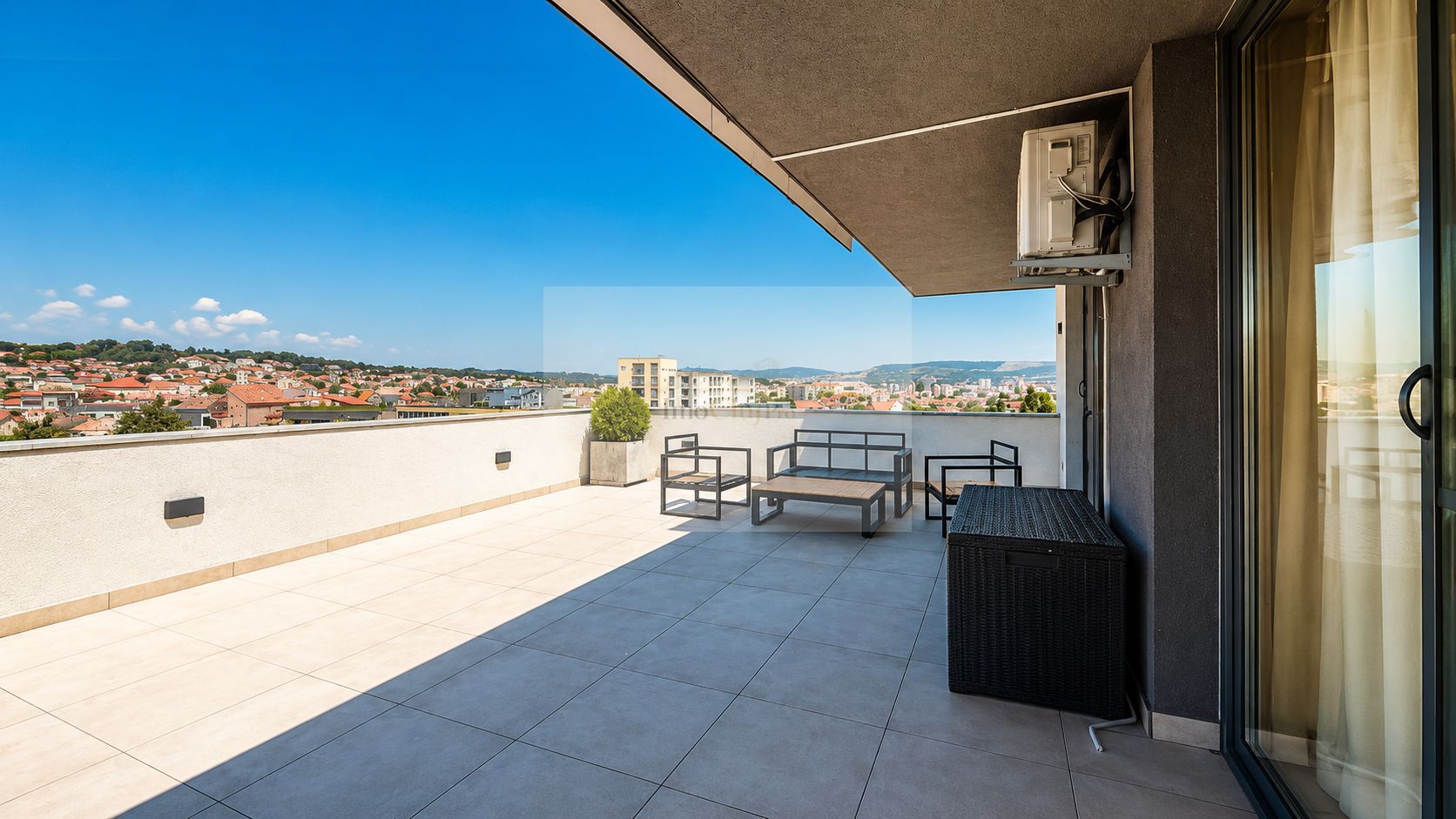 Incheiere Penthouse 92mp | 44mp terasa | 1 parcare | Iulius Mall - Poză 16