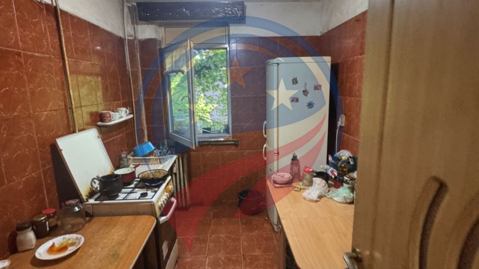 Apartament 3 camere Caldea Bucuresti-Rotonda-de renovat - Poză 1