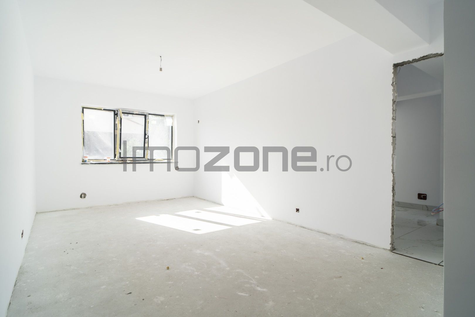 Drumul Taberei - Raul Doamnei, bloc nou,  3 camere, decomandat, parter inalt/4 - Poză 1