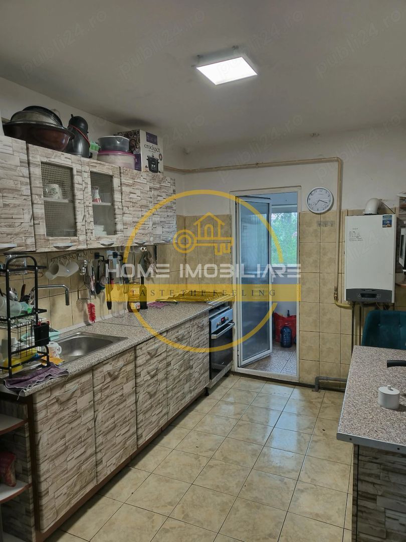 Apartament cu 3 camere / 72mp/ zona Metalurgie - Poză 4