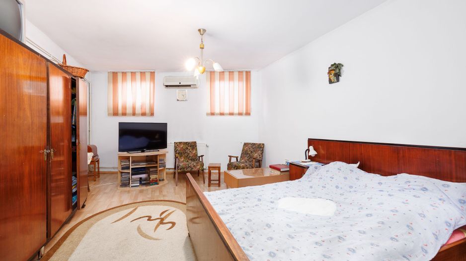 Decebal-Invingatorilor Vila 6 camere-455mp teren - Poză 6