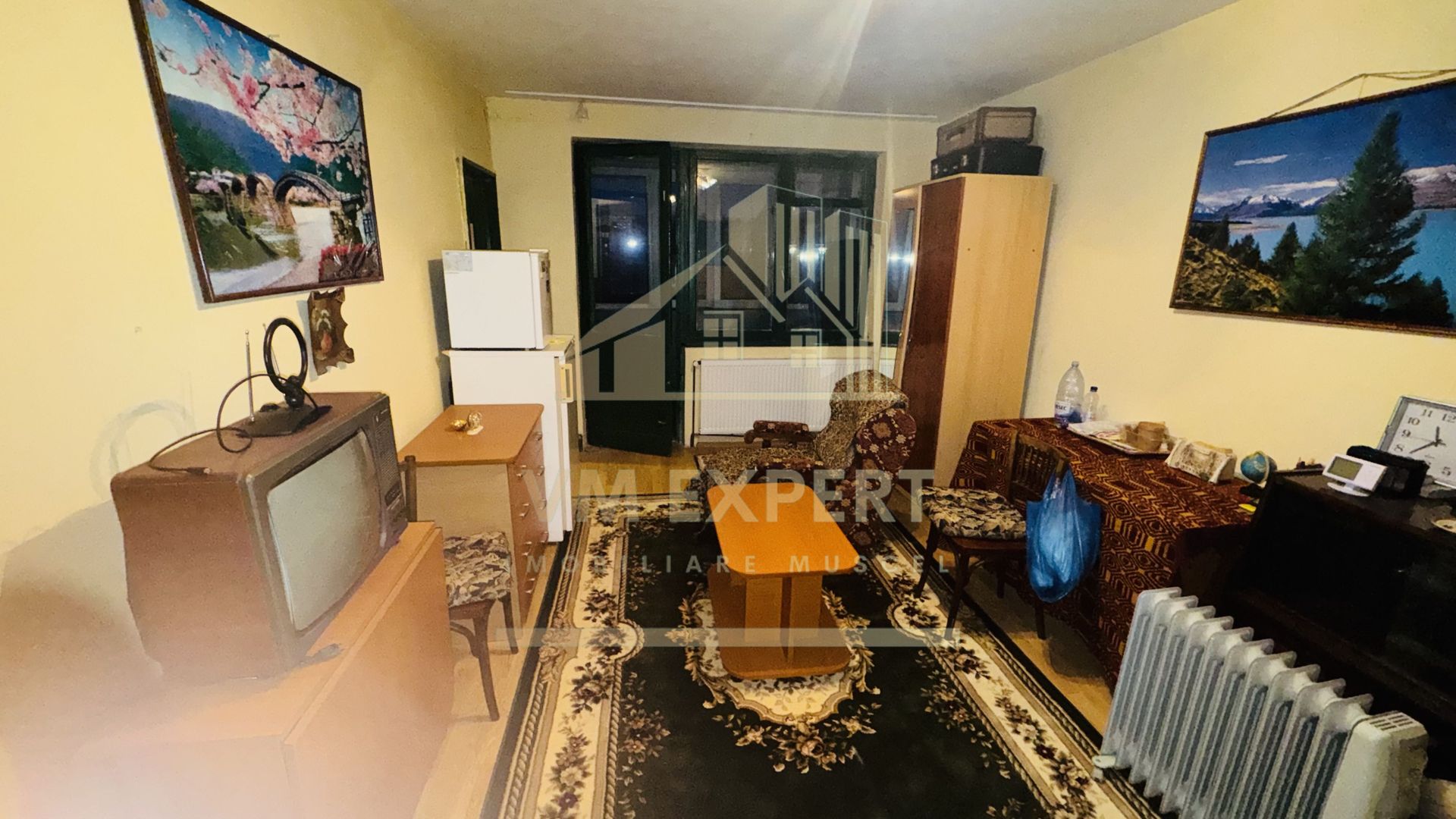 GARSONIERĂ DECOMANDATĂ CONFORT 1 ETAJ 4 CAMPULUNG - Poză 2