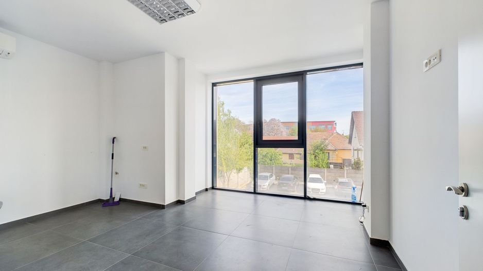 Spațiu de birouri modern  Dumbrăvița - Poză 3