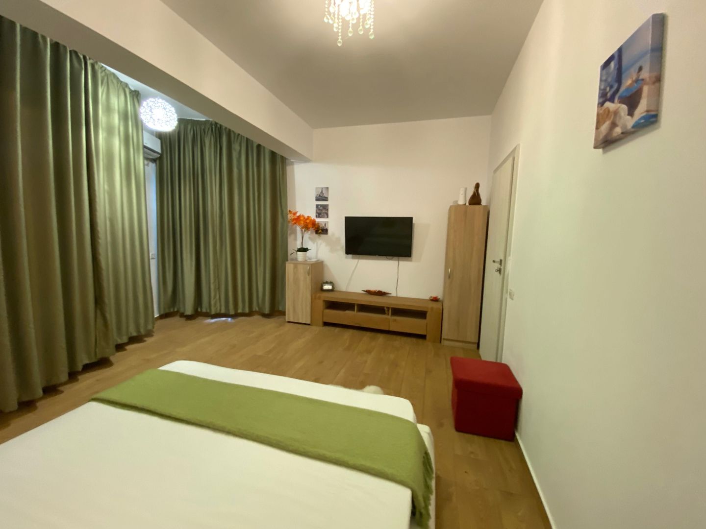 Vand/schimb ap 2 camere in Mamaia N - zona cluburilor - Poză 1