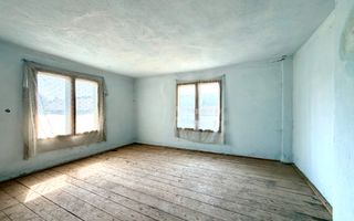 Casa cu 500mp teren, pozitie buna, centrala, utilitati - Poză 10