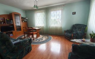 Apartament cu 3 camere, et1 , 90 mp la casă zona Centrala - Poză 4