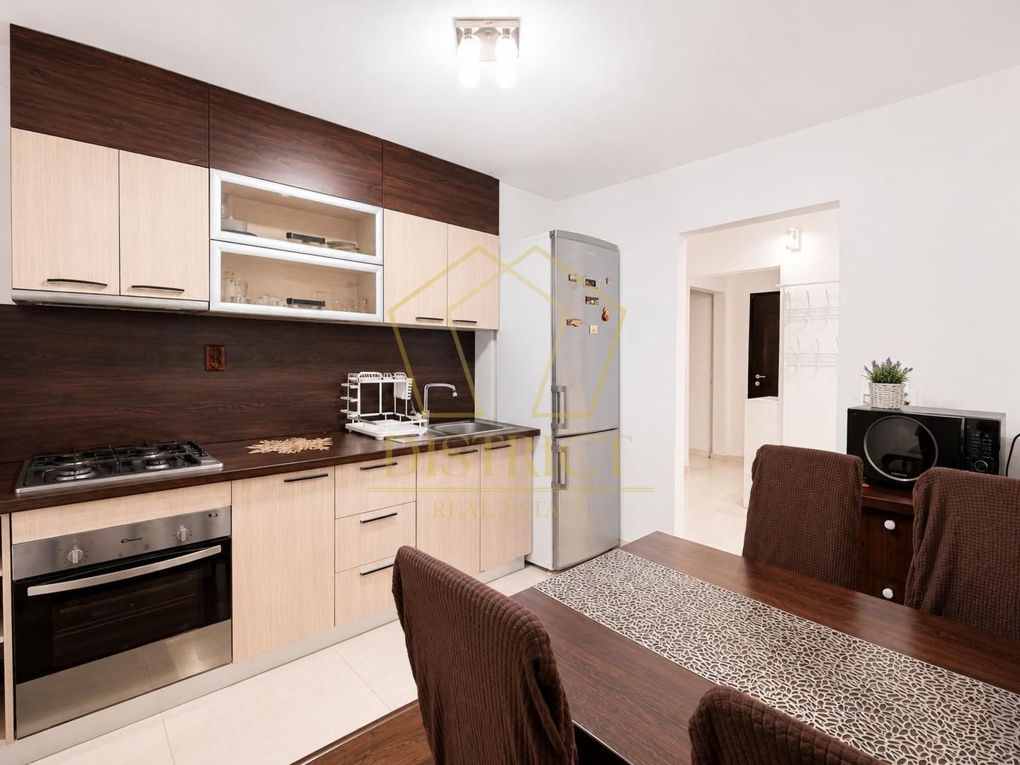 Apartament cu 3 camere | Spitalul Judetean - Poză 10
