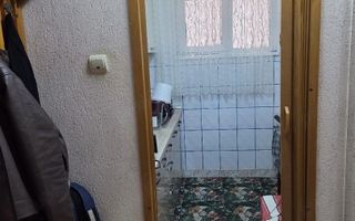 Apartament 2 camere, etaj intermediar, zonă accesibilă. - Poză 3